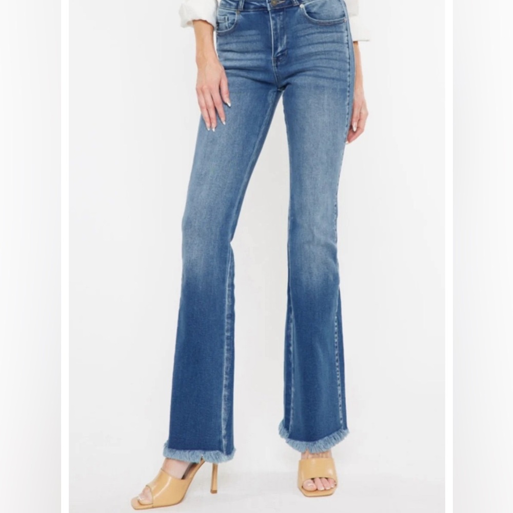 KanCan Jeans Flare High Rise Frayed Hem women’s‎ 14